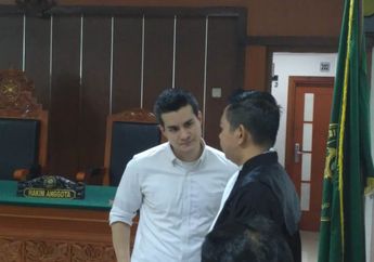 Steve Emmanuel Divonis 9 Tahun Penjara dan Masih Pikir-pikir Banding