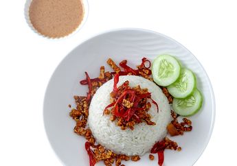 Masak Apa Besok? Resep Nasi Uduk Sambal Kacang Enak Ini Sukses Puaskan Sarapan