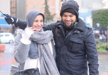 Selama Ini Harmonis, Shireen Sungkar Tiba-tiba Sampaikan Kalimat Menohok Saat Teuku Wisnu Tak Tutup Peluang Poligami: Saya Nggak Pernah Menentang!