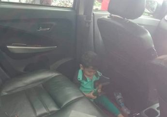 Bocah Kunci Pintu Mobil Dari Dalam Demi Main Hape, Orang Tua Panik