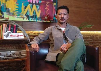 Sambil Mengerutkan Dahi, Rio Dewanto Tak Tertarik Bahas Ratna Sarumpaet