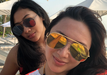 Putri Tommy Soeharto, Gayanti Hutami Punya Fashion Kompak Sama Mama!