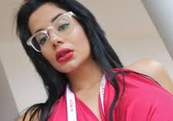 Buka 'Kampus Porno', Bintang Film Ini Gelar Kelas Khusus untuk Pemain dan Produser