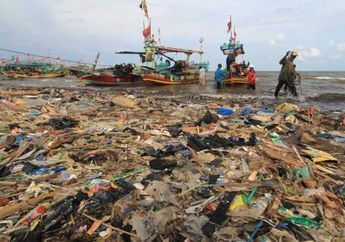 Berhasil Usir Kapal Asing, Mampukah Menteri Susi Pudjiastuti Keluarkan Indonesia dari Daftar Penyumbang Sampah ke Laut Nomor Dua Dunia?