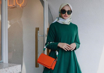 4 Dress Hijab Warna Hijau yang Charming & Adem. Bikin Makin Manis!