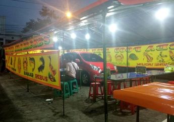 Enggak Habis Pikir! Foto Mobil Terjebak di Warung Pecel Lele Ini Jadi Viral, Begini Kronologisnya