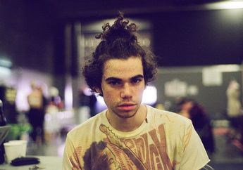 5 Fakta Cameron Boyce, Bintang Disney yang Meninggal Dunia di Usia Muda. Hobi Beramal dan Punya Project Baru!