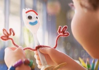 Dianggap Berbahaya, Mainan Forky dari Toy Story 4 Ditarik dari Pasaran