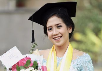 Cinta Indonesia! Ini 4 Gaya Hilda Hanum, Anak Menteri Pratikno Pakai Kebaya, Ayu Banget!