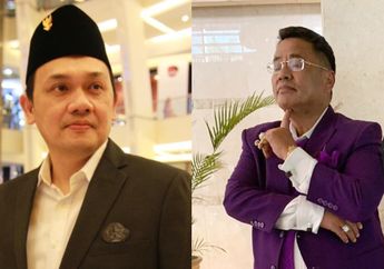Makin Sengit dengan Farhat Abbas, Hotman Paris Sebut Musuh Iri dengan Kopi Johny yang Semakin Populer
