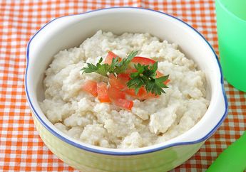 Masak Apa Besok? Cobain Deh, Resep Bubur Ayam Labu Siam untuk MPASI Si Kecil