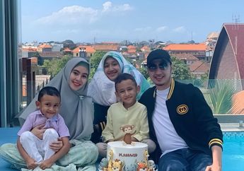 Diolok Mantan Pacar Karena Tak Bisa Masak, Kartika Putri Malah Dapat Pujian Karena Lakukan Hal Ini Saat Anak Tirinya Menangis