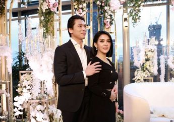 Nikahi Kolongmerat, Syahrini Ketahuan Pakai Kalung Mewah Saat Suapi Reino Barack Makan Puding, Harganya Fantastis!