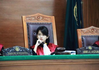 Viral Dikira Member JKT48 yang Jadi Hakim, Ini 6 Gaya Leanna Leonardo!