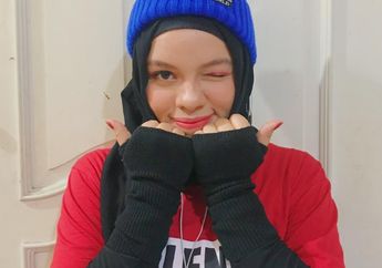 Tampil Pede & Kece Pakai Outfit Merah Ala Adik Atta Halilintar, Sajidah Halilintar. Hijabers Wajib Tiru!