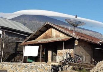 Kemarau Sebabkan Fenomena Unik Di Gunung Rinjani. Lihat Foto dan Video Karya Warganet!