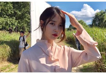 Patut Dicoba, Beginilah Trik IU Agar Terlihat Tinggi Semampai Bak Model dalam Foto