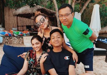 Sekarang Lengket Kaya Perangko, Ternyata Kedekatan Ashanty dengan Aurel dan Azriel Berawal dari Rasa Belas Kasihan: Aduh Ini Anak Kasihan Banget Nggak Keurus!