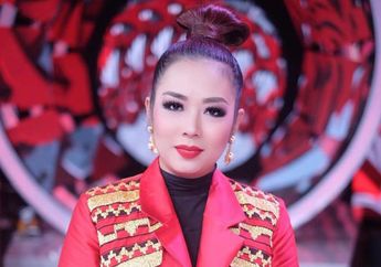Punya Menantu Pesinden Terkaya Di Indonesia, Perabotan Dapur Di Rumah Mertua Soimah Justru Tampak Sudah Usang
