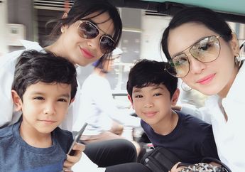 Bukan Saudara Kandung, Begini 5 Momen Kedekatan Tiga Anak Bunga Zainal. Akur Banget!