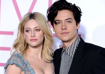 Cole Sprouse dan Lili Reinhart Dikabarkan Putus Setelah 2 Tahun Pacaran, Padahal Lagi Syuting Riverdale 4!