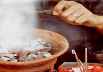 Fakta Baru! Bukan Ustaz Apalagi Kiai, Rupanya Inilah Sosok Pemimpin Kelompok Ritual Maut di Pantai Payangan Hingga Firasat Korban Terungkap!