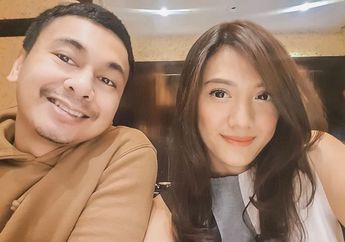 Tanyakan Alasan Sang Istri Tak Pernah Kenakan High Heels Saat Jalan Bersamanya, Raditya Dika Bikin Anissa Aziza Tak Henti Tertawa