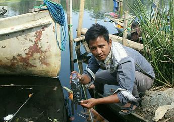 Rakyat Menjerit, Pencemaran Sungai Ciujung yang Tak Berujung. Foto-Foto Ini Perlihatkan Kisahnya
