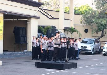 Mangkir Tugas Selama 2 Minggu Jadi Sopir Taksi Online, Anggota Polisi Berpangkat Bripka Polres Metro Jakarta Utara Disetrap Atasan
