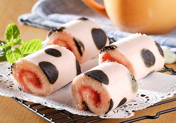 Resep Bolu Gulung Kukus Stroberi Enak Bikin Momen Jadi Lebih Manis