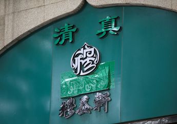Pemerintah Beijing Minta Restoran Halal Hilangkan Logo Berhuruf Arab. Lihat Foto-foto Sesudah Perintah Itu!