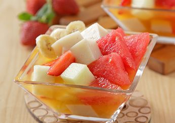 Resep Sop Buah Air Jeruk Enak, Segarnya Langsung Nampol Di Lidah