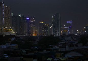 Penyebab Insiden Pemadaman Listrik Jakarta Berasal Dari Pohon? Foto-foto Ini Beri Jawabannya!