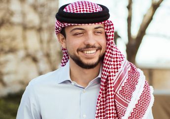 Punya Visual Menawan, Kenalan Sama Pangeran Hussein bin Abdullah, Anak Raja Abdullah II dari Kerajaan Yordania!