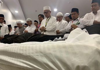 Ungkapan Duka Alam Mekkah Turut Melepaskan Kepergian Maimun Zubair, Sang Ulama Kharismatik Jawa
