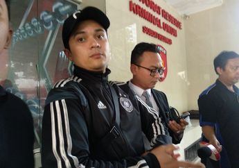 Sambangi Polda Metro Jaya, Antony Hilenaar Siap Cabut Laporan Kriss Hatta?