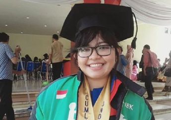 Jadi Driver Ojol Demi Bisa Makan, Gadis Ini Lulus Cum Laude dari Kuliah dan Sabet Juara Debat Nasional
