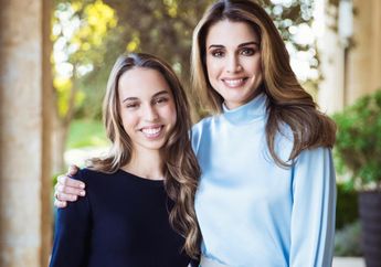 Manisnya Fashion Putri Salma, Anak Ratu Rania Abdullah II dari Yordania!