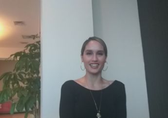 Ingin Tunjukkan Indonesia Punya Talenta ke Mata Dunia, Cinta Laura Rela Kenakan Aksesoris Seberat 15 Kilogram di Jember Fashion Carnival 2019