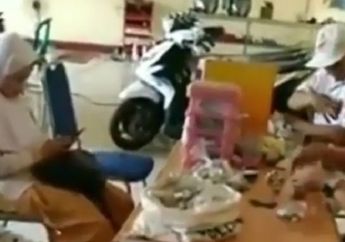 Tebus Skutik Impian Harga Rp 19 Jutaan, Siswi SMA di Pekalongan Bawa Uang Beginian ke Diler Honda