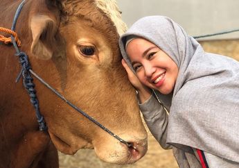 Dulu Gengnya Bikin Iri Banyak Orang, Artis Cantik Berhijab Ini Mengaku Tak Diundang Ke Acara Penting Sahabatnya 'Aku Baik-baik Aja'