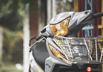 Wrapping Sticker di Lampu Bikin Keren? Perhatikan Dampak Negatifnya, Ladies!