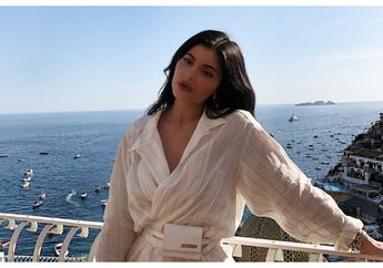 Berbahan Plastik, Tas Belanja Kylie Jenner Ini Ternyata Berharga Fantastis, Jauh Lebih Mahal dari Milik Mayangsari