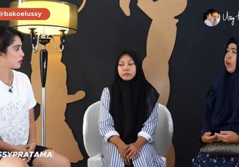 Pemilik 'Salon Terburuk' yang Viral di Youtube Diwawancara oleh Ussy Sulistiawaty, Ternyata Alami Kerugian Hingga Pelanggannya Sebut Riasannya Seperti Annabelle