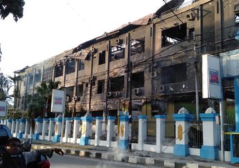 Kondisi Gedung Rakyat Papua Barat Tampak Mengenaskan Usai Kerusuhan Manokwari. Lihat Foto-fotonya yang Bikin Kita Pilu