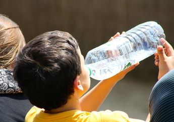WHO : Mikroplastik Dalam Air Minum Belum Menimbulkan Risiko Kesehatan Untuk Saat Ini