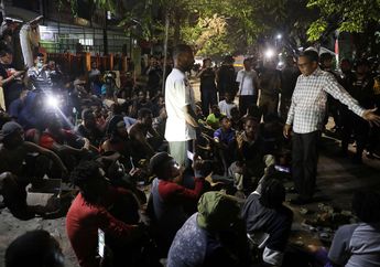 Asrama Dilempari Warga Tak Dikenal, Gubernur Sulawesi Selatan dan Kepolisian Lindungi Mahasiswa Papua di Makassar