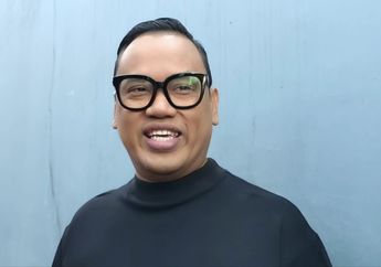 Bisnis Pisang Goreng Gulung Tikar, Uya Kuya Tak Juga Kapok dan Buka Restoran Super Mewah!
