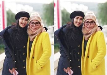 Bak Miris Lihat Nasib Percintaan Sang Putri Gak Pernah Mulus, Umi Kalsum Akhirnya Blak-Blakan Ngaku Rela Kalau Ayu Ting Ting Balikan dengan Sang Mantan