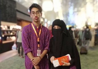 Nasib Jadi Anak Ustazah Ternama, Buah Hati Umi Pipik Dikritik Setelah Berpose dengan Anjing, 'Pakai Ilmu Jangan Hawa Nafsu'